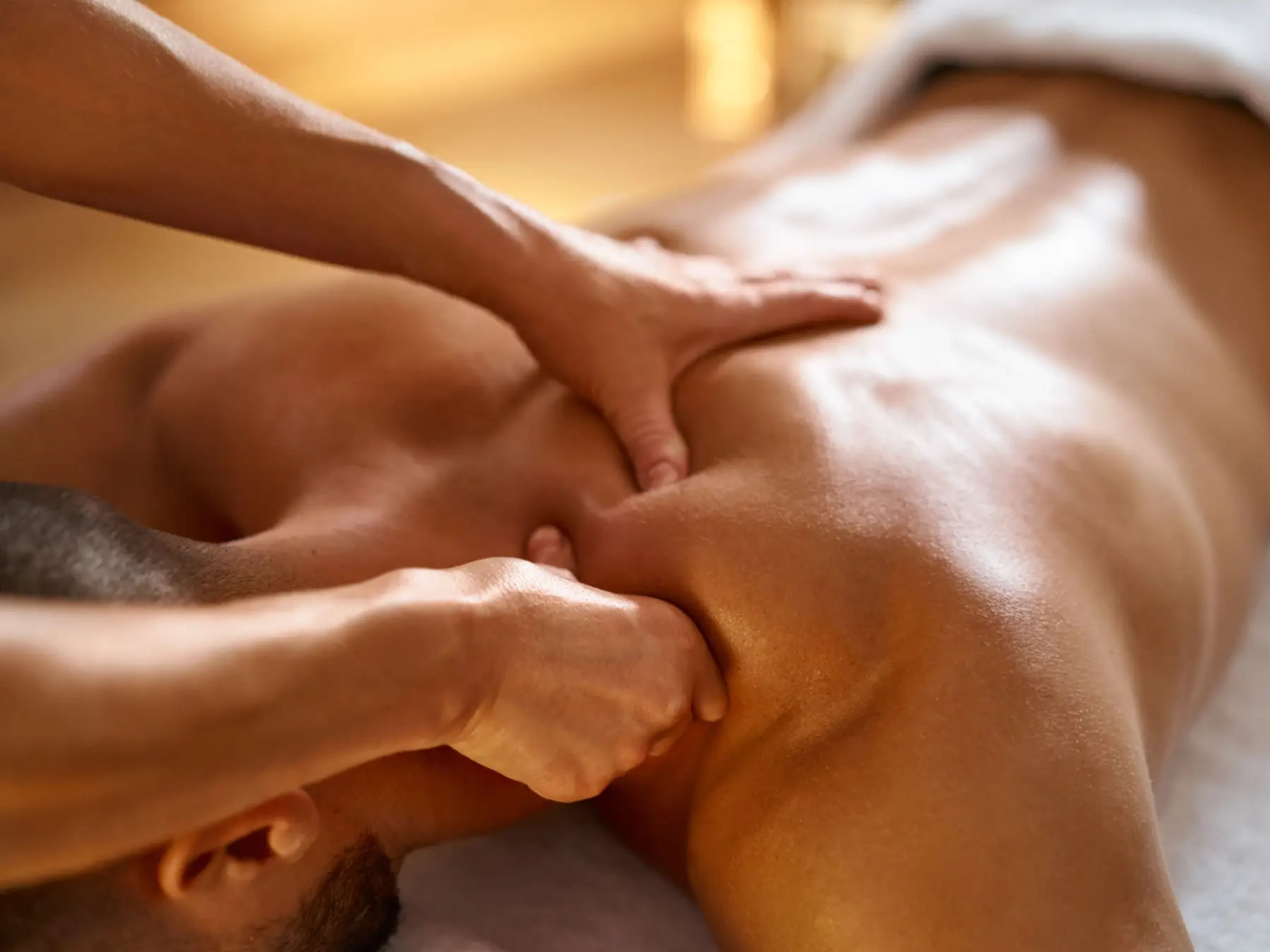 Back massage therapy session